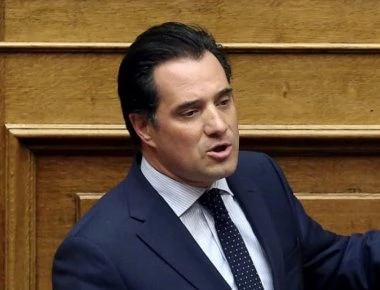 Γεωργιάδης: Γραβάτα το σχοινί της επιμήκυνσης -Πέρκα: Δεν υπάρχει κούρεμα